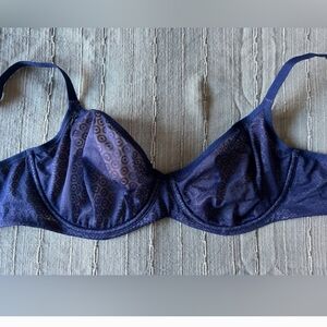 32ddd Body by Victoria navy blue unlined underwire- like new